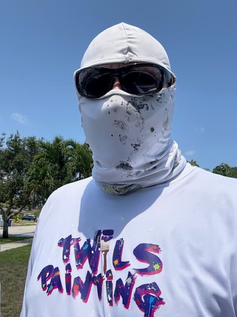 Twils photographed outdoors in South Florida